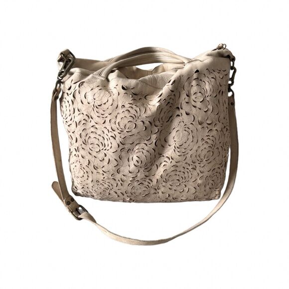 ERRELLEVENTIDUE Handbags - Vintage Errelleventidue Italian Leather Lazer Cut XL Handbag